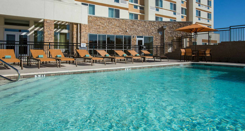 Hotel Courtyard By Marriott Dallas At Conference Center Midlothian